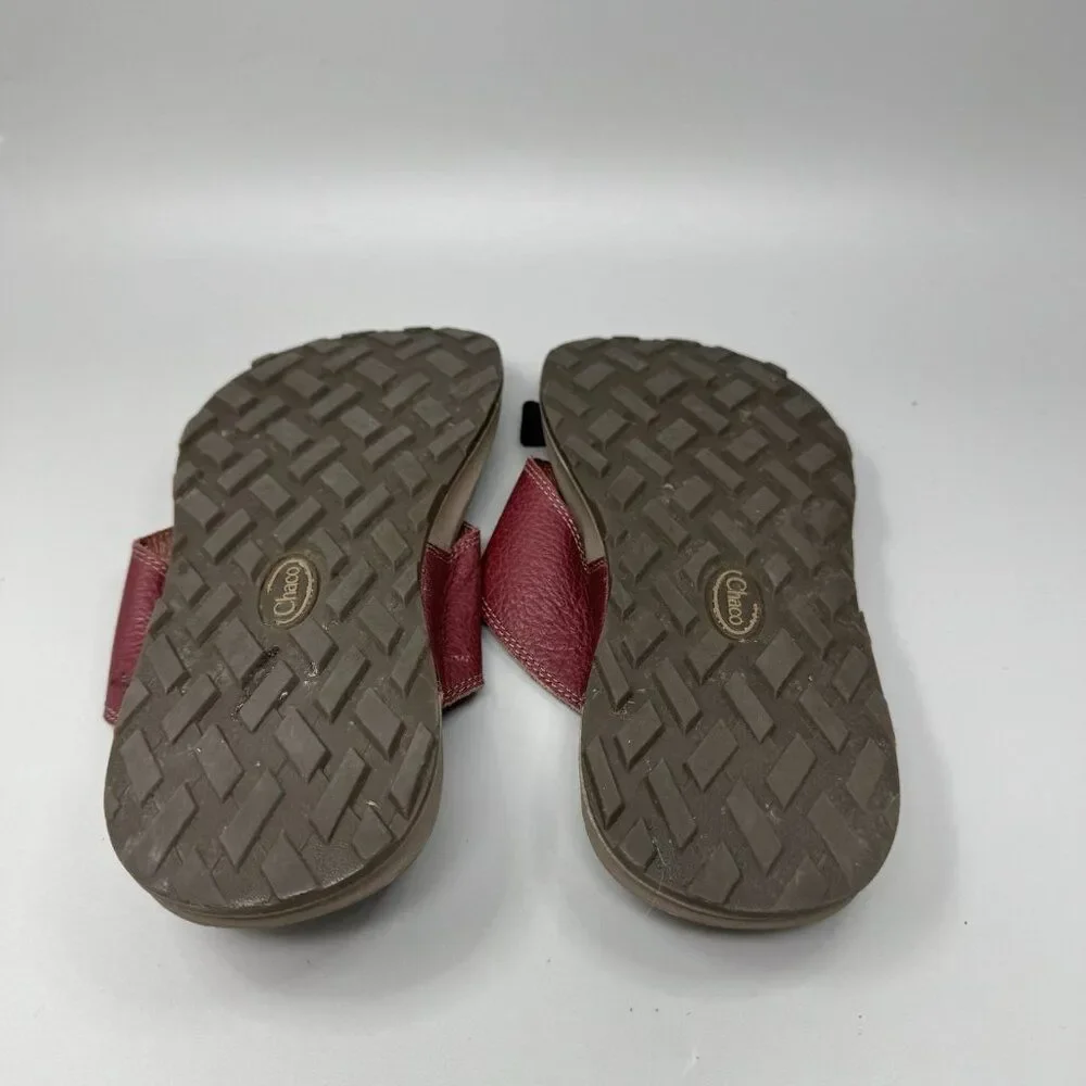 Chaco Mens Playa Pro Thong Loop Sandals Size 9 Cranberry Leather J106615
